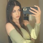 Elena Constantin - @livii.q - Instagram