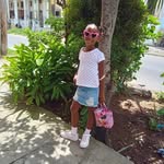 Elena Gordon - @elenagordon008 - Instagram