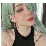 Elena James - @elenajames525 - Instagram