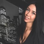 Elena James - @notyourelei - Instagram