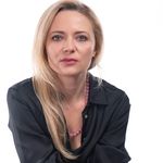 Elena Munteanu - @elenamunteanu - Instagram