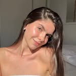 Community & Content Manager - @elenarichartt - Instagram