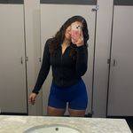 Elena Robles - @elenavrobles - Instagram