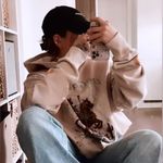 Larissa Elena Schuster - @larphias - Instagram