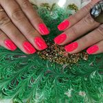 @elenaseitz13 - Instagram
