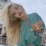 @elenasimons__ - Instagram