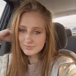 Elena Springer - @elenaspring00 - Instagram
