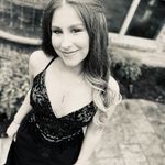 Elena Stanley - @elena.bug2003 - Instagram