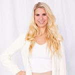 Elena Taylor - @elenataylor.xo - Instagram