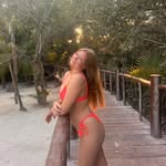 elena walker - @elenawalkerr_ - Instagram
