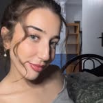Léna Yoder - @frenchwithlenaa - Instagram