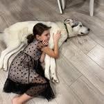 @eleni.collins.7745999 - Instagram