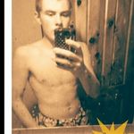 Eli Ames - @eli.ames.940 - Instagram