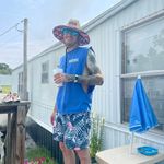 Eli Barnes - @eli.barnes.12 - Instagram