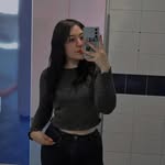 Elizabeth BL - @eli.barron.52 - Instagram