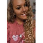Elizabeth Boswell - @elizabeth.boswell - Instagram