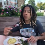 Eli Bracken - @froggy_cheeks - Instagram