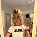@elizabeti_burbank - Instagram