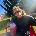 Eli - @eli_burrell23 - Instagram