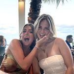 Eliza - @eliza_caton - Instagram