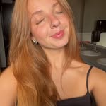 elizabeth - @elizabeth_coyle_ - Instagram