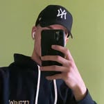 @e.lie.sha - Instagram