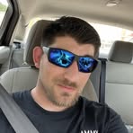 Eli Freeze - Facebook