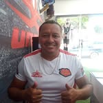 Abel Enrique - @eli_glasses_gringo - Instagram
