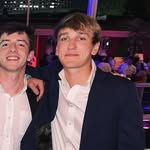 eli - @eliharton - Instagram