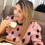 Elizangela Espinha - @elihouse.mesas - Instagram