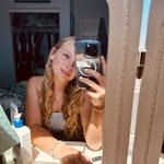 elise - @elise_hoyt09 - Instagram