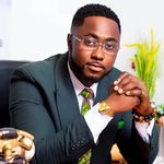 Edwin Elikem Amenyeawu - @elikempriceless - Instagram