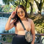 Elizabeth Lara - @eli_lara23 - Instagram