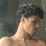 Eli Mitchell - @mitchenzuela - Instagram