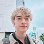 Eli Morris - @noodlespagoodle - Instagram