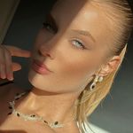 𝐸𝑙𝑖’ - @elinadelahaie - Instagram