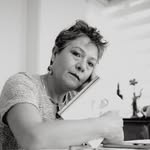 Elisa Stump - @elisa_stump.books - Instagram