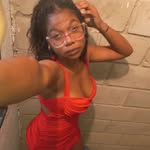 𝒆𝒍𝒊 𝒕𝒐𝒗𝒂𝒓 - @xelixtovar - Instagram