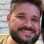 Elias Oliveira - @elias_casasdepraia - Instagram