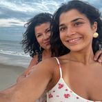 Elin Adams - Facebook