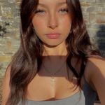 el - @elinn_fflur - Instagram