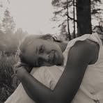 Elin Holt - Facebook