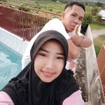 Yanie Az-zahara - @elin.keyza - Instagram