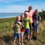 Elin Petersen - Facebook