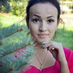 Eleanor Davidson - @korodiandrea - Instagram