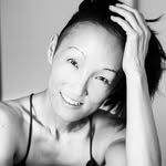 Eleanor Hahn - @nomadetalonhaut - Instagram