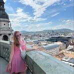 Eleanor Sutton - Facebook