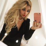 Elinor Watts - @el_watts - Instagram