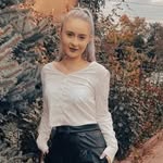 Elisa Adam - @elisa.adam09 - Instagram