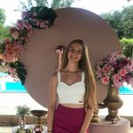Elisa Becker - @_elisabecker15 - Instagram